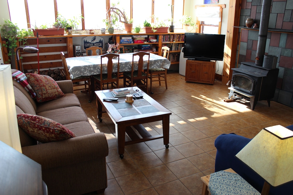 Stevens Point Vacations - Artha Bed and Breakfast - Property Image 5