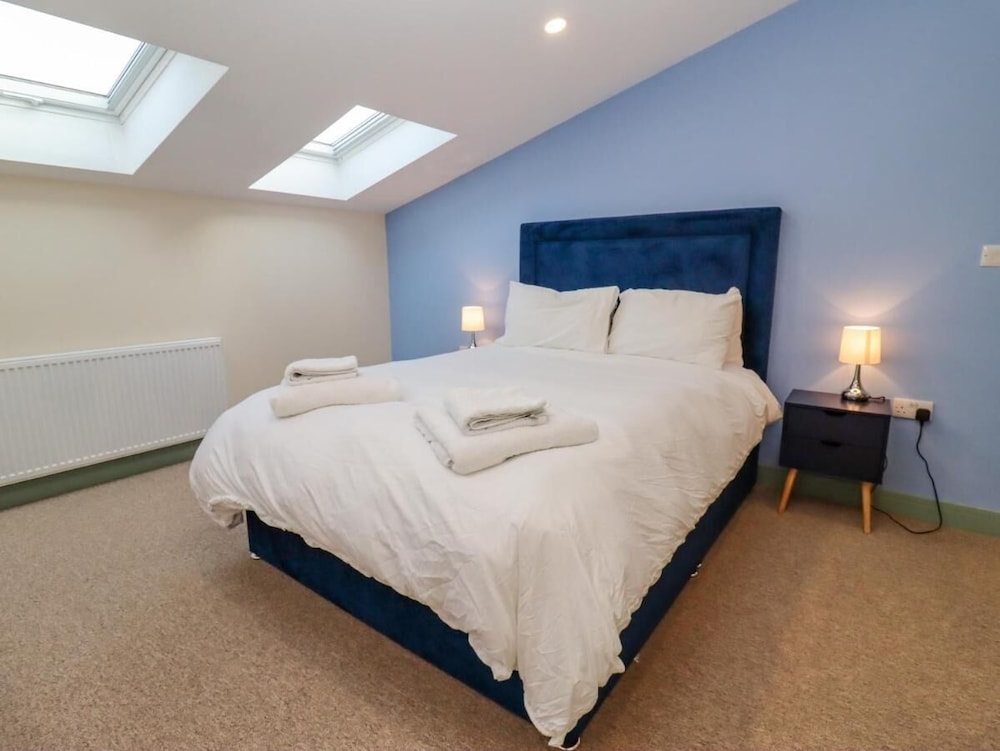 1 Bears Court Little Rissington view 2