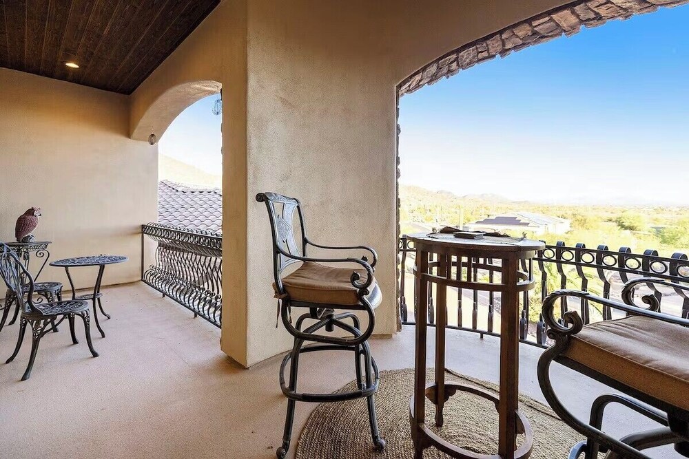 Copper Sky Retreat - Lux villa & pool
