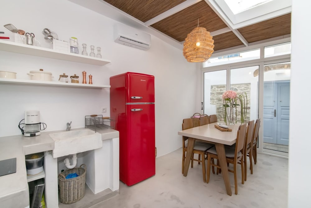 Cycladic House Tinos Cycladic House in the Heart of Tinos City