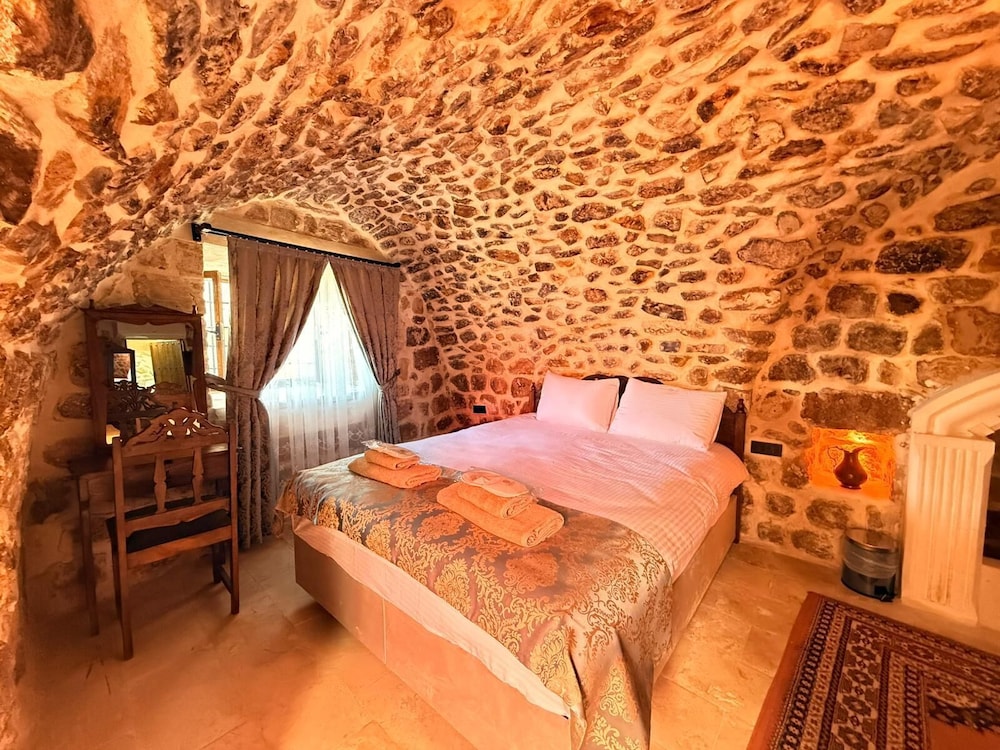 MİRİSSO KONAK HOTEL MARDİN ARTUKLU