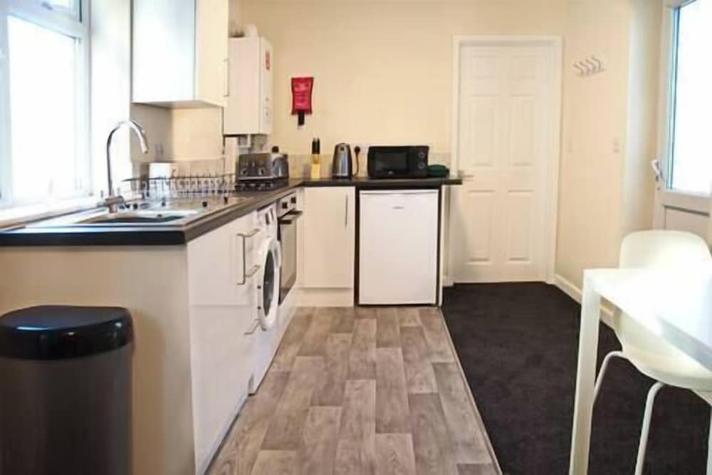 Host Stay Clacton Waves