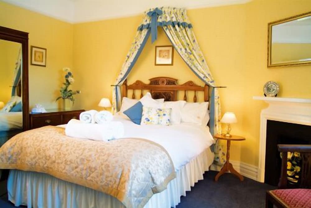 Trehaven Manor