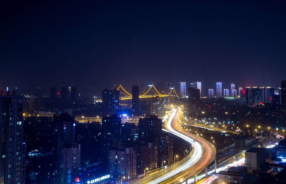 Ramada Encore Wuhan