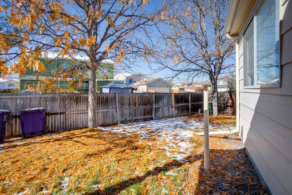 Patio, Grill, Yard: Pet-friendly Denver Home!
