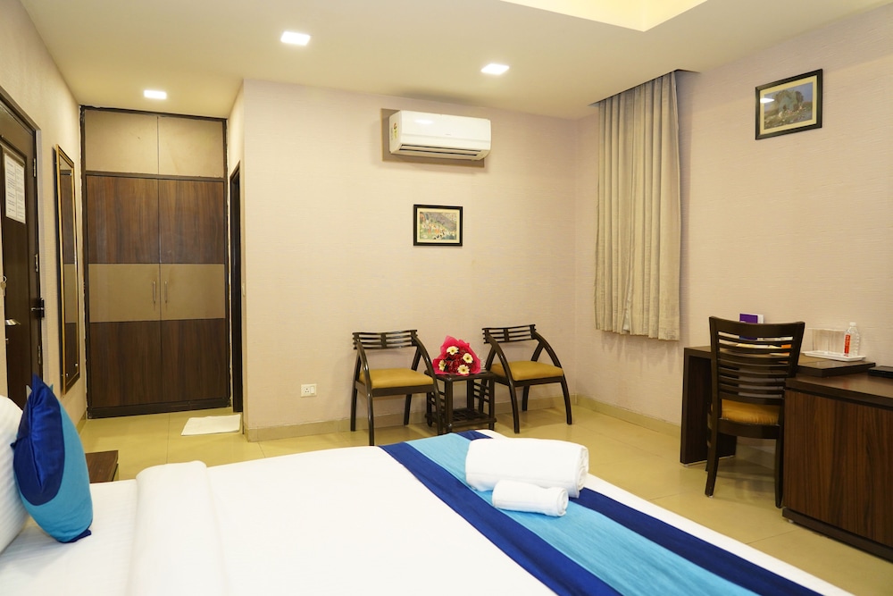 Noida Vacations - Mint Metropolitan Grand - Property Image 37