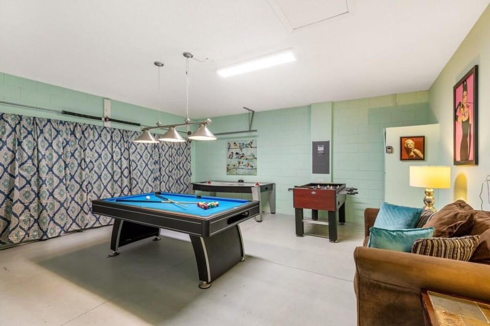 Lux Escape Private Pool Game Room Near Disney