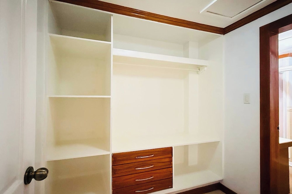 Mountain Transient Lodge