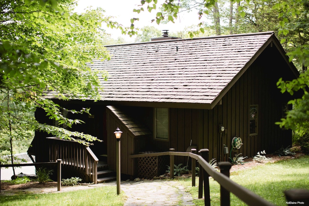 The Mountain Top Inn & Resort