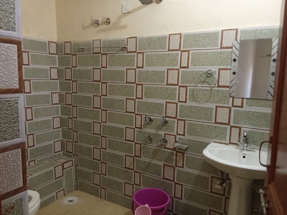 Shri Satya Sai Homestay