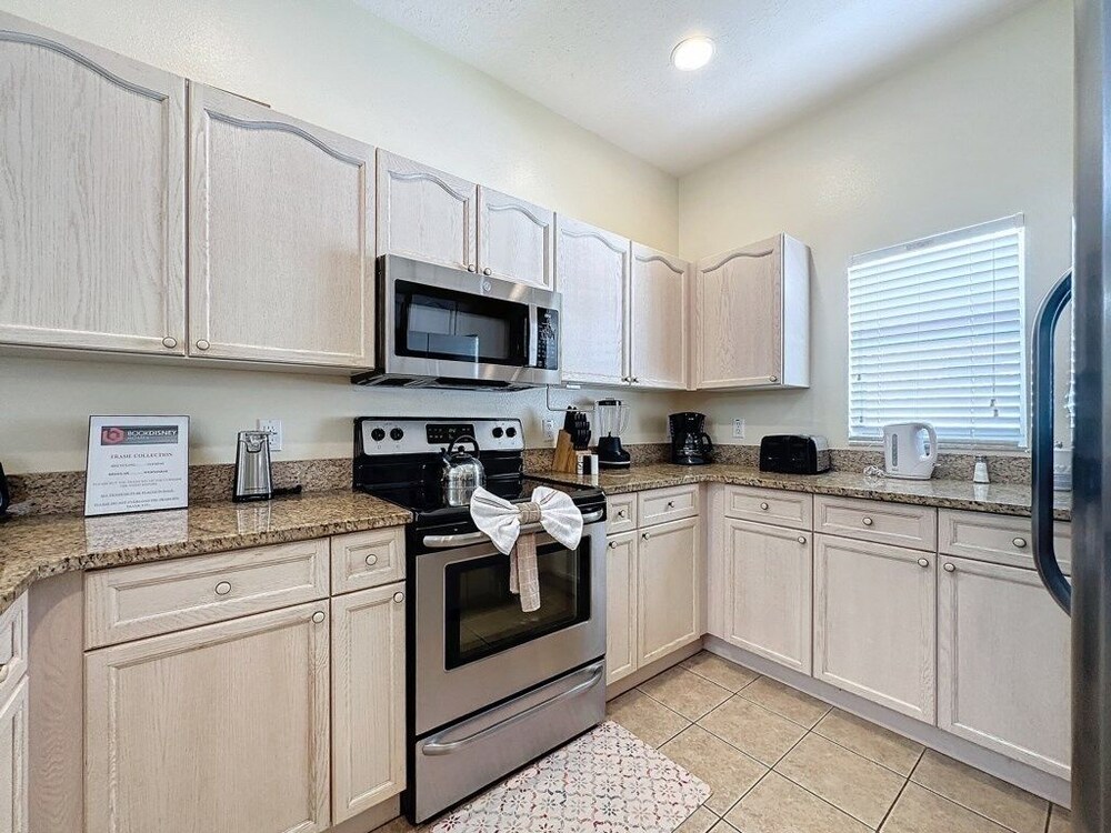Walk To Silver Spurs Rodeo And Heritage Park 4 Bedroom Home