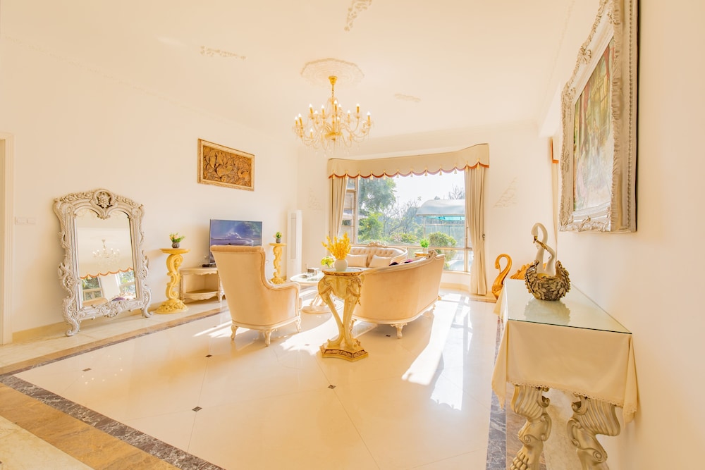 Milake Holiday Villa