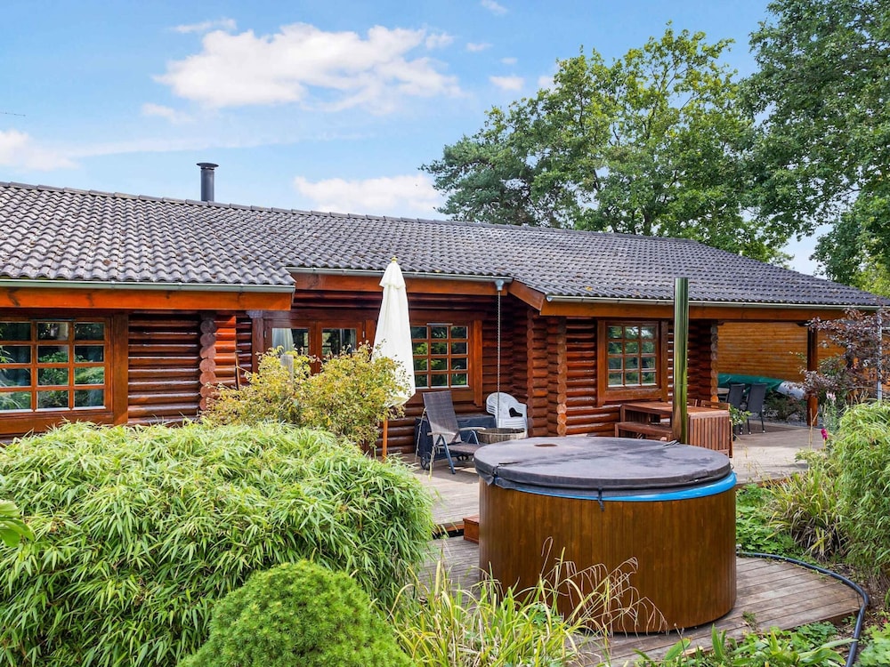 5 Star Holiday Home in Asnaes