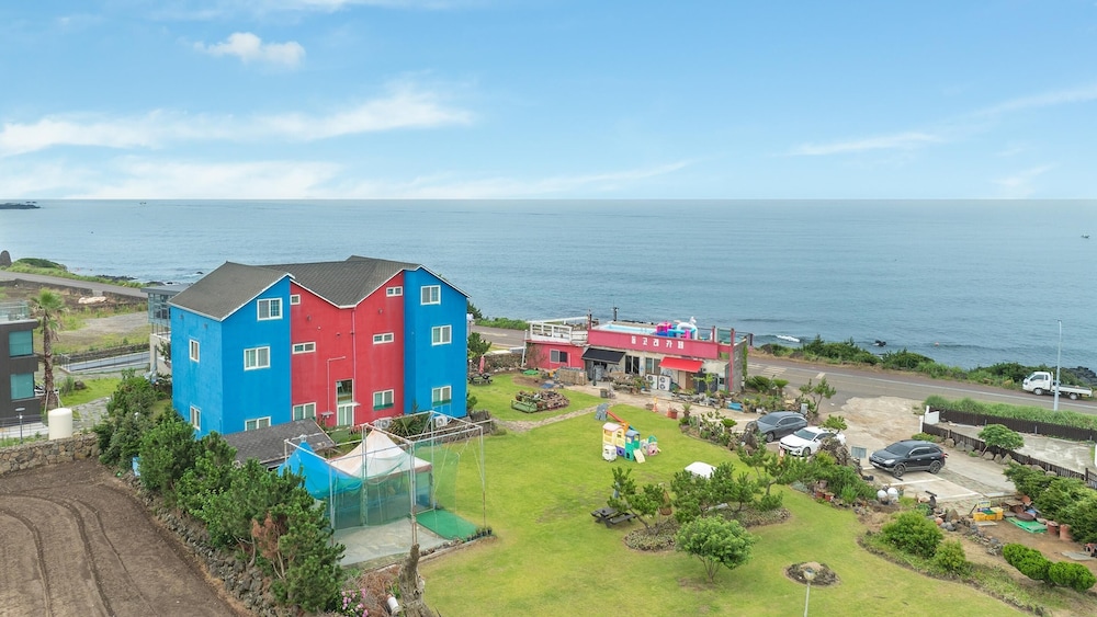 Jeju Kids and Dolphin Pension