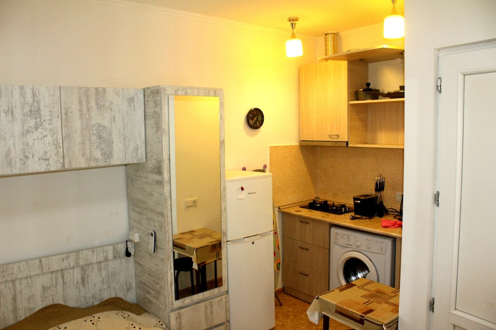 Old Avlabari Rooms