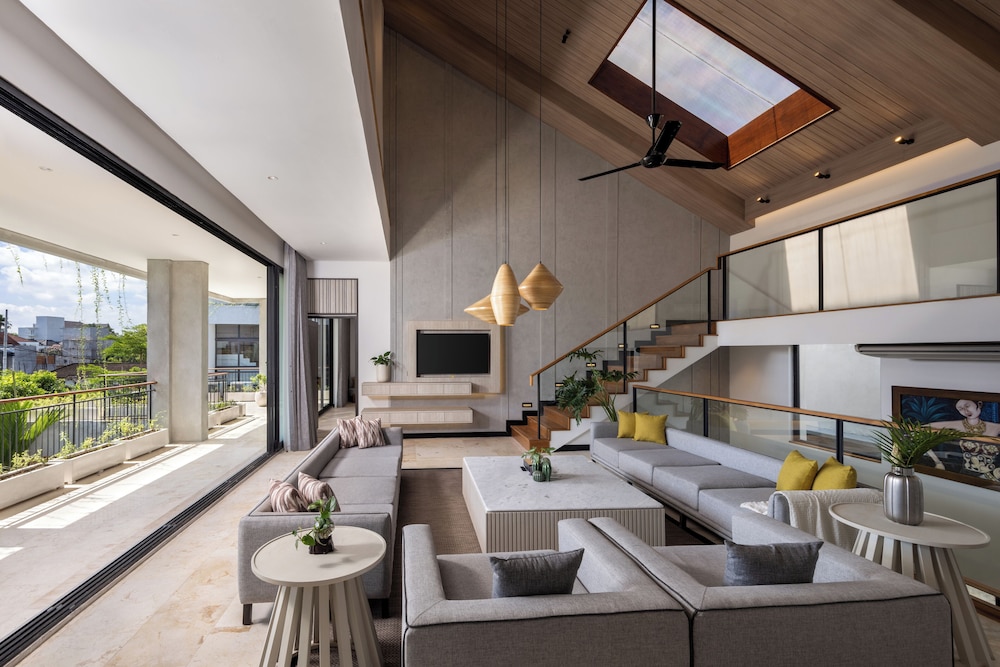 Astamaya Signature Villas