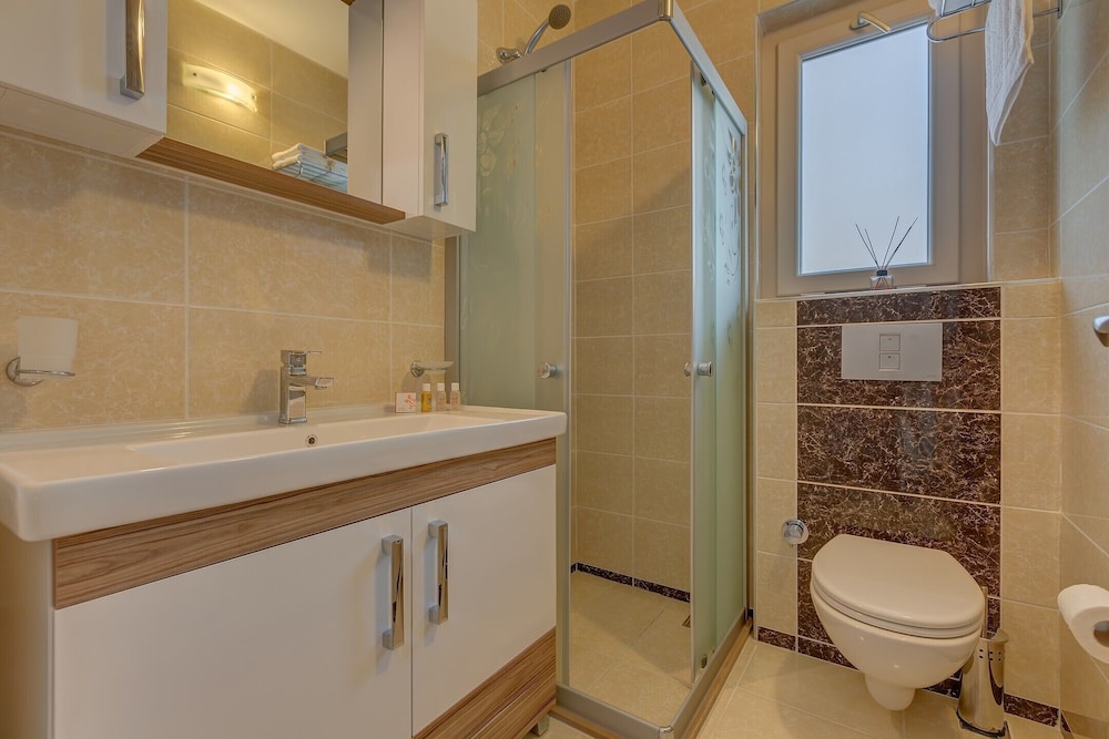 Bella pietra otel