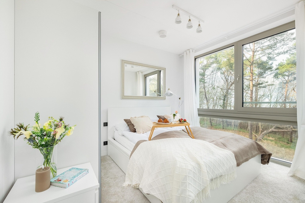Apartment in Pobierowo With Sea View
