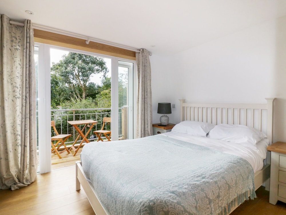 Crift Farm Cottage view 2