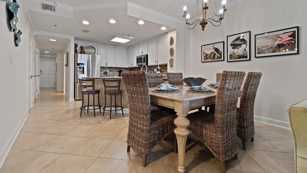 The Enclave #1006 by Southern Vacation Rentals