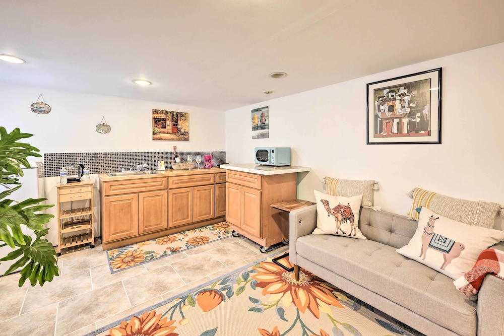 Island Park Couple's Escape 1 Mi to Beach! - Property Image 19