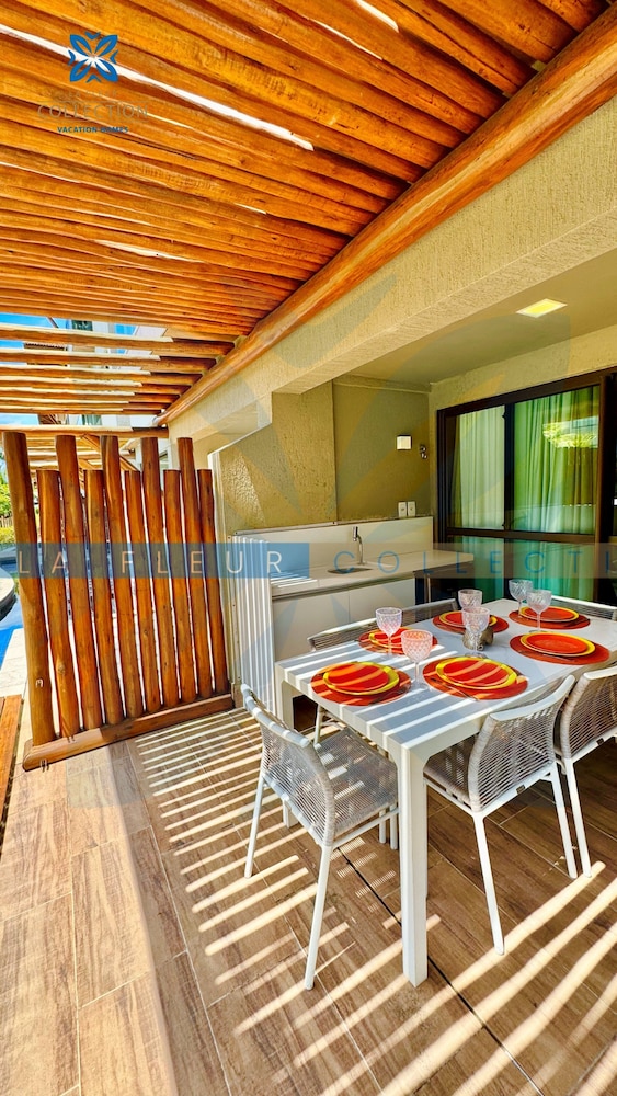 La Fleur Collection Vacation Homes