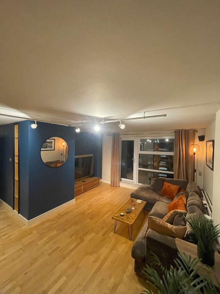 Central Belfast Apartments: Park Avenue view 3