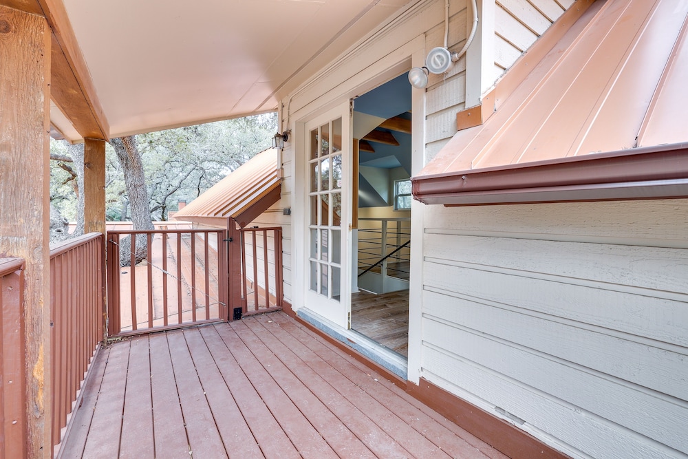 San Antonio Home: Private Pool & Covered Patio view 5