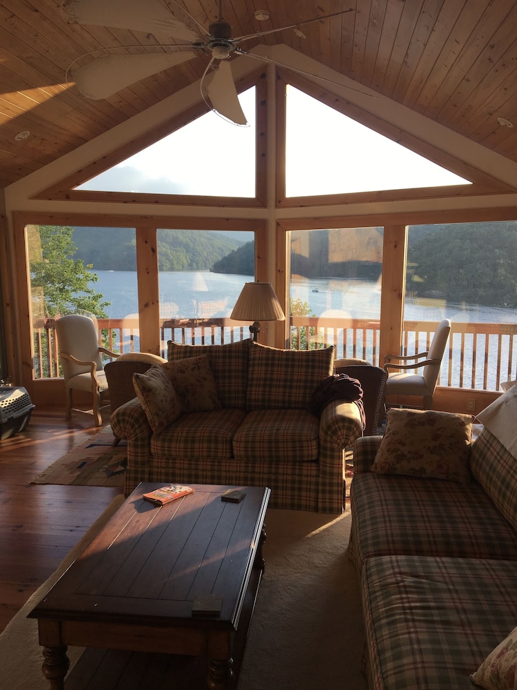 stayNantahala - Smoky Mountain Cabins
