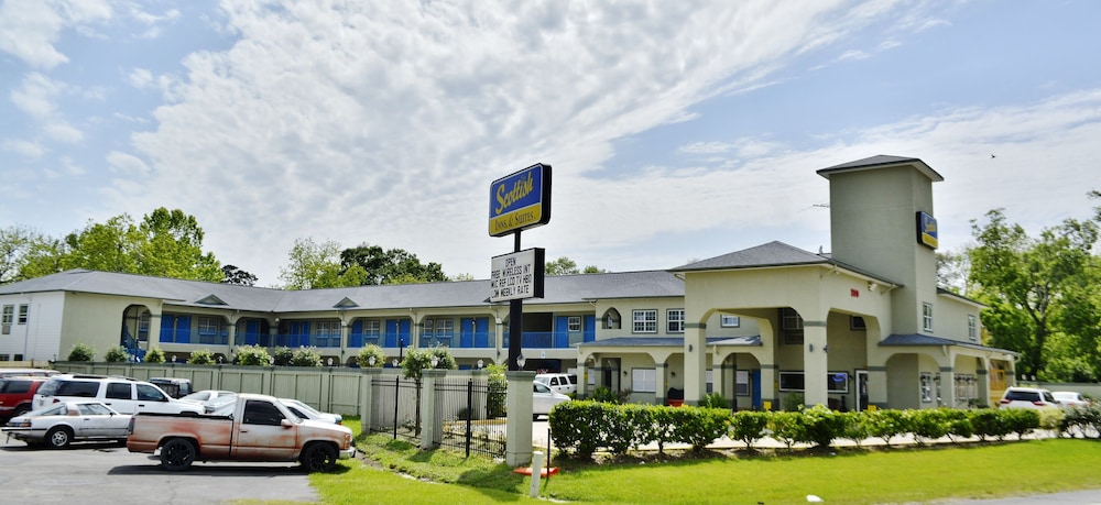 Scottish Inns and Suites Alvin