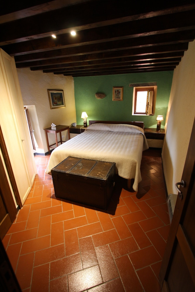 Borgo di Codeglia