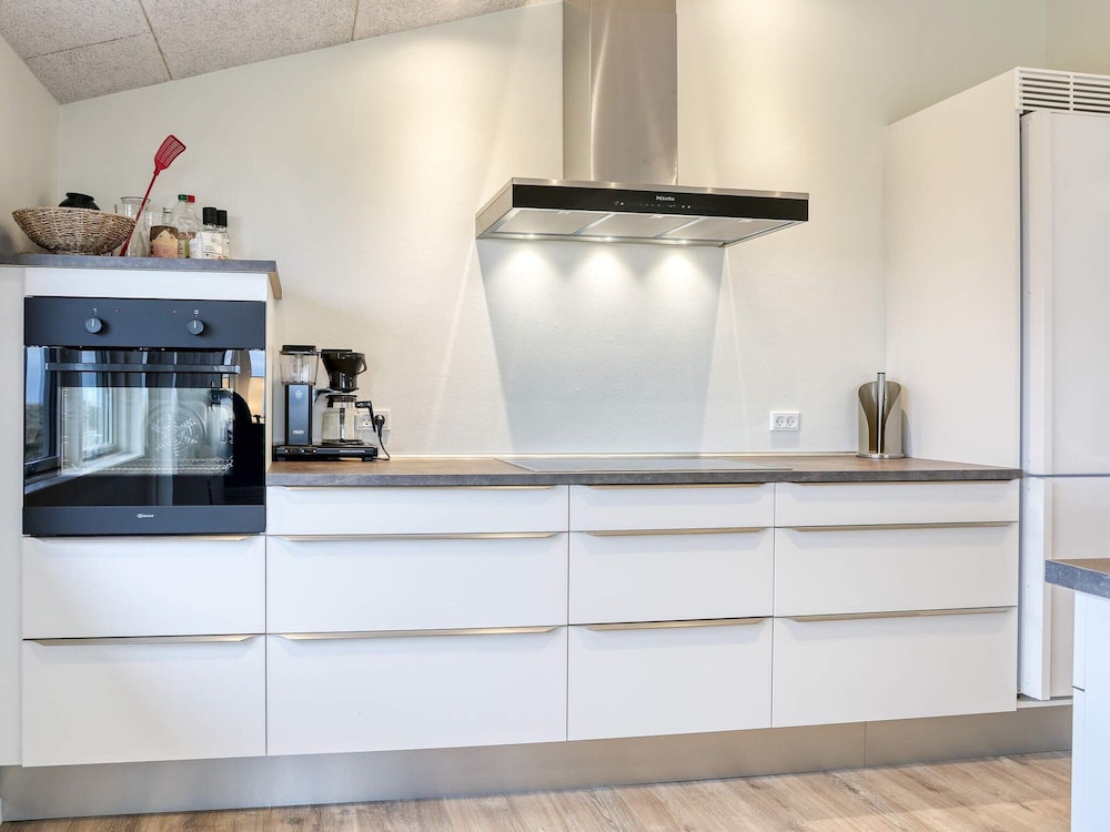 6 Person Holiday Home in Laeso-by Traum view 5