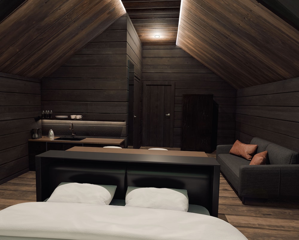 Shaman Village - Resort & Glass Igloos