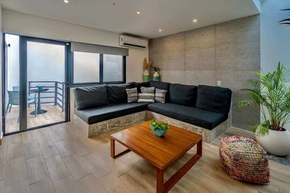 Great Located Spacious 2 BR Apartment With Amazing Terrace by Waves Management