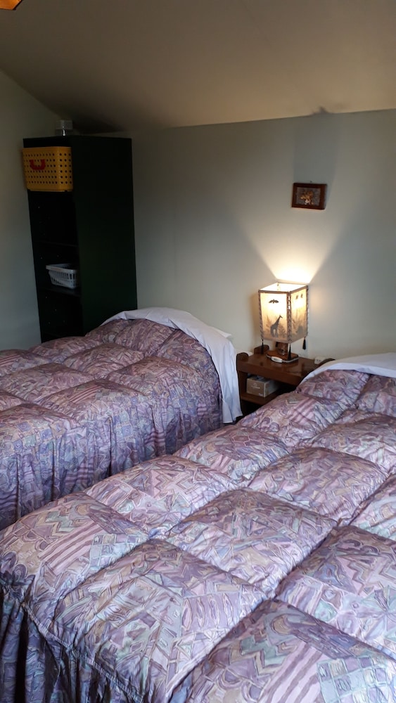 Pension & Restaurant Bistare Kana