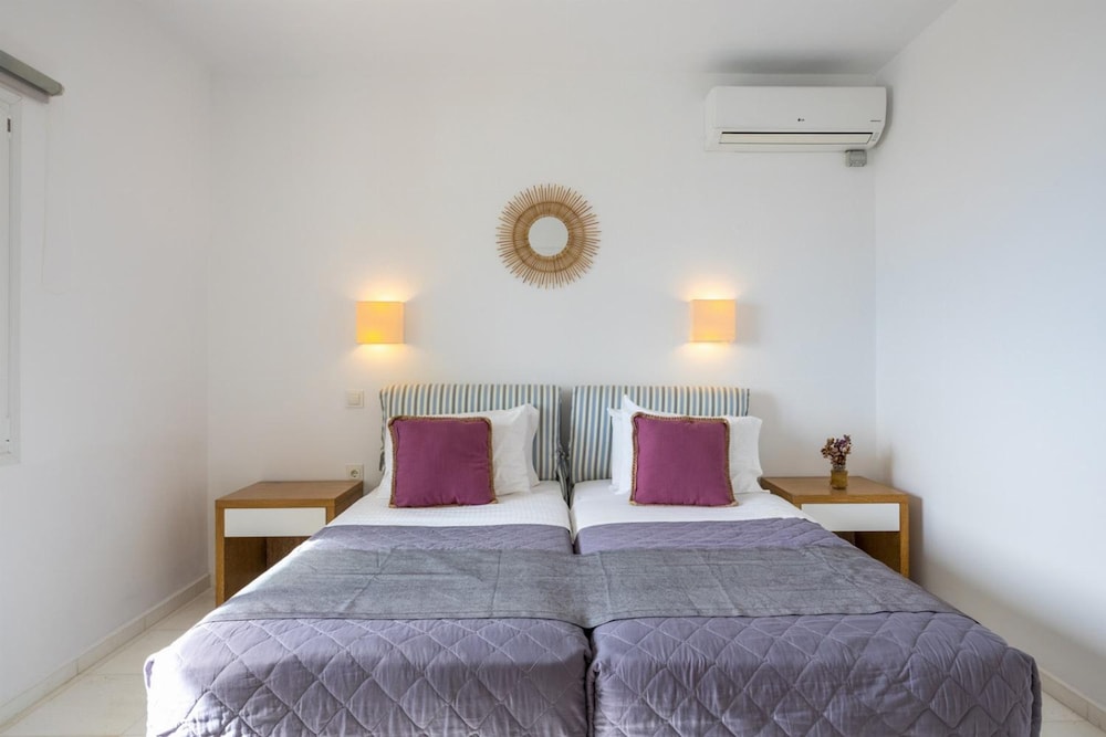 Villa Penelope With 4 Bedrooms and 3 Bathrooms