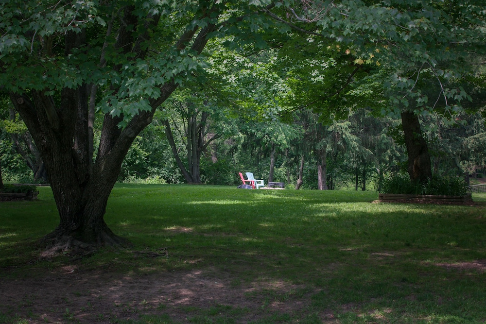 Birchcliff Resort