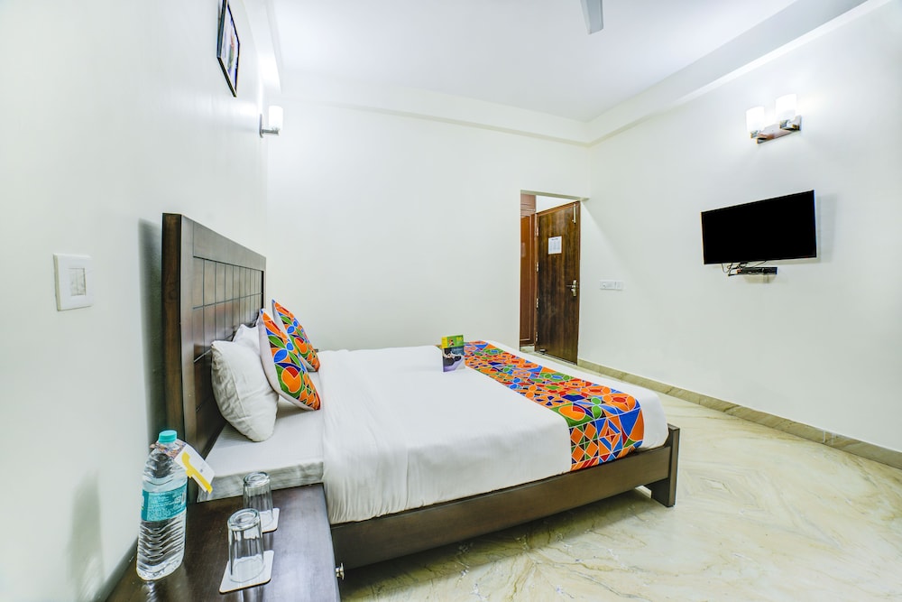 FabHotel Primero MGF