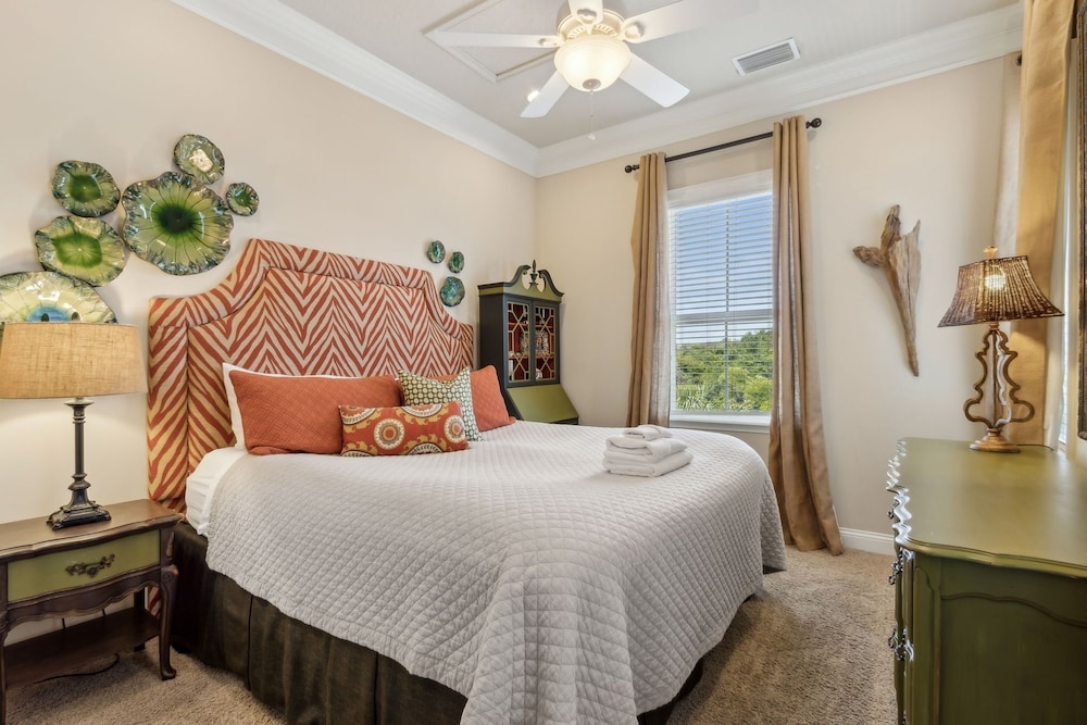 1943 S Fletcher 3 Bedroom Townhouse