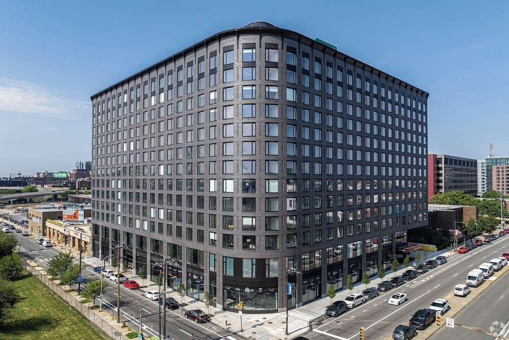 Luxury Apartments by Hyatus at Central Philly