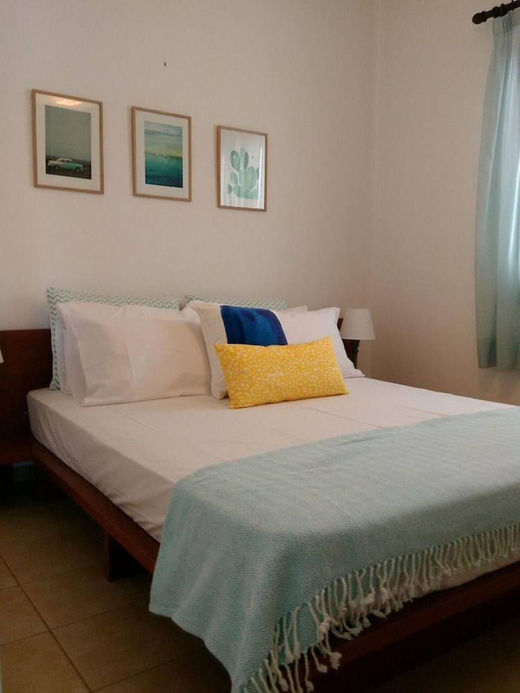 Orsiida Seaside Cottage K Gatzea