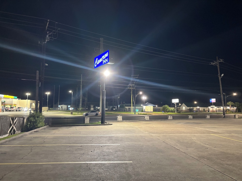 Cameron Inn & suites