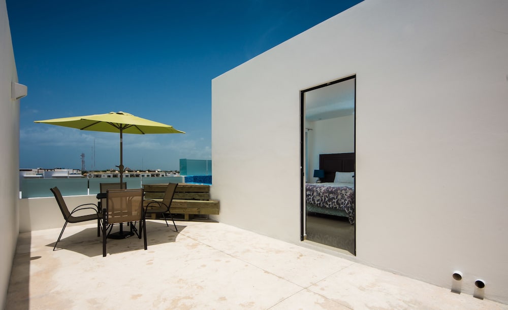 A-Nah Suites Apartamentos by CSR