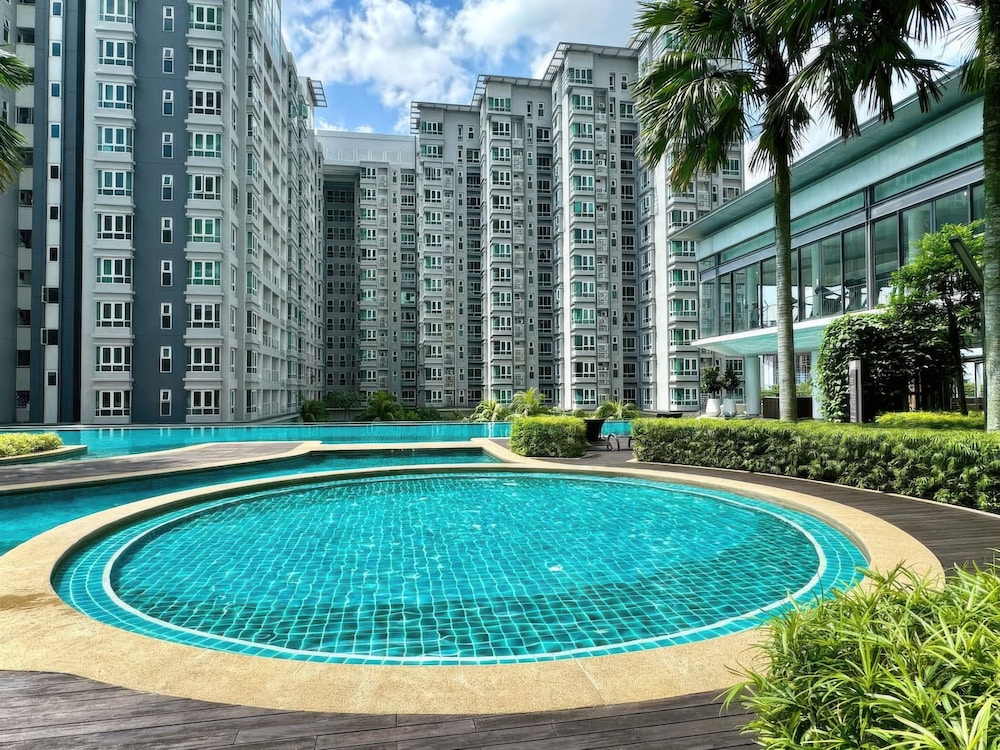 Staycation V Residence - Sunway Velocity