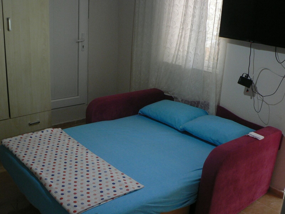Photo 51