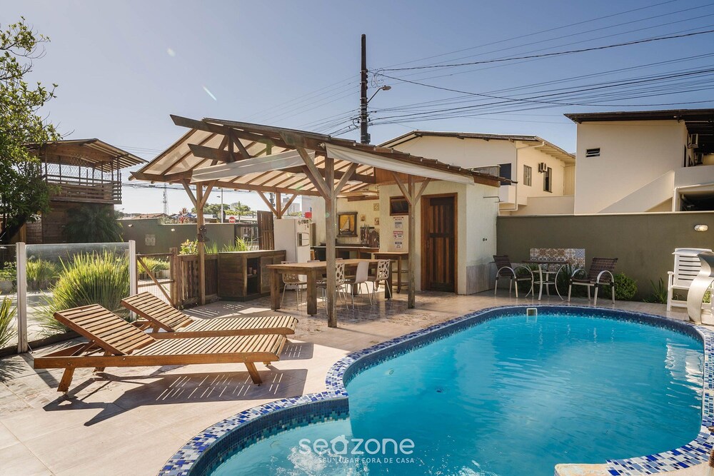 4BR Home 550m to Beach Near Beto Carrero Abi0499