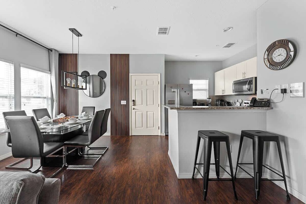 Family Getaway, 4BR Home Near Disney