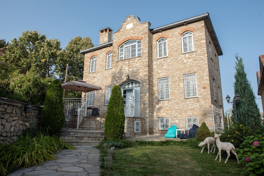 Photo 23