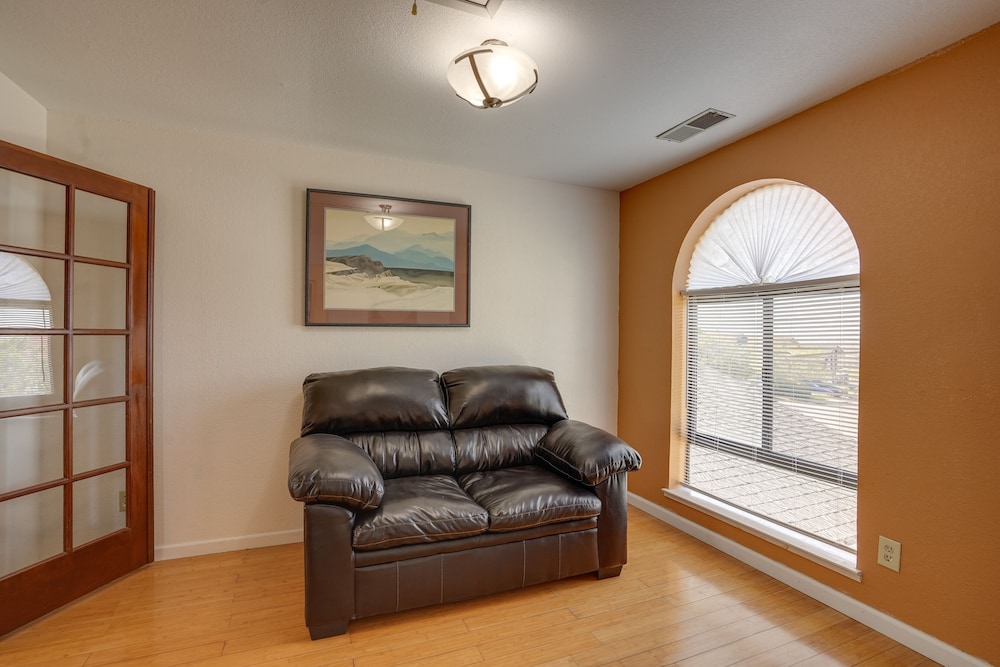 Vallejo Vacations - Vallejo Home w/ Spacious Deck, Hot Tub Views - Property Image 41