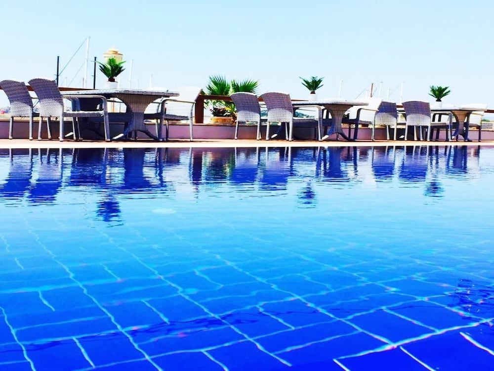 Akkan Beach Hotel - Image 42